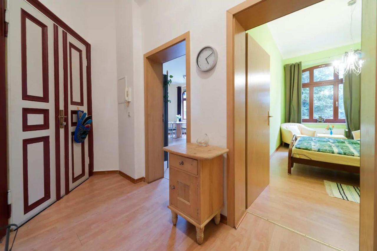 Große Ferienwohnung In Dresden-löbtau * Dresden